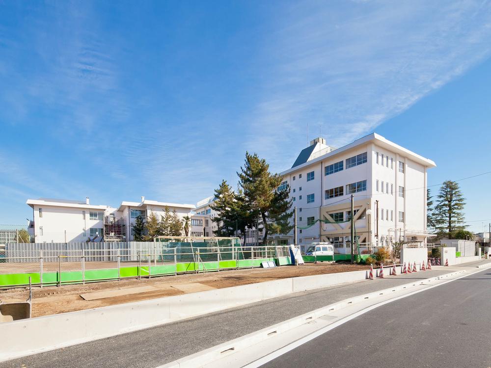 Junior high school. Kiyose Municipal Kiyose until junior high school 900m