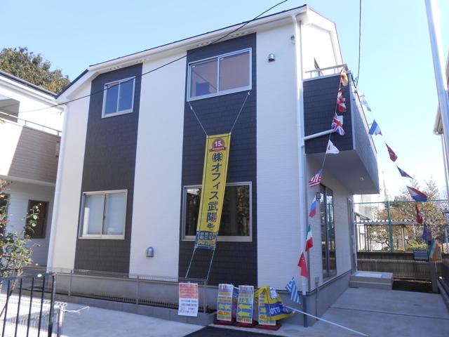 Local appearance photo. 1 Building site (December 2013) Shooting