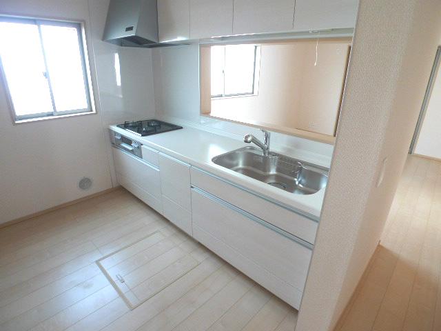 Kitchen. Counter kitchen (9 Building)