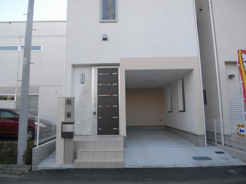 Local appearance photo. Simple design appearance