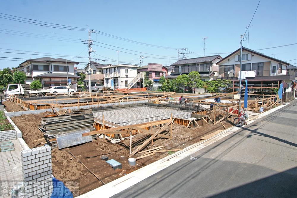 Local appearance photo. Local (May 2013) Shooting Solid foundation work Under construction