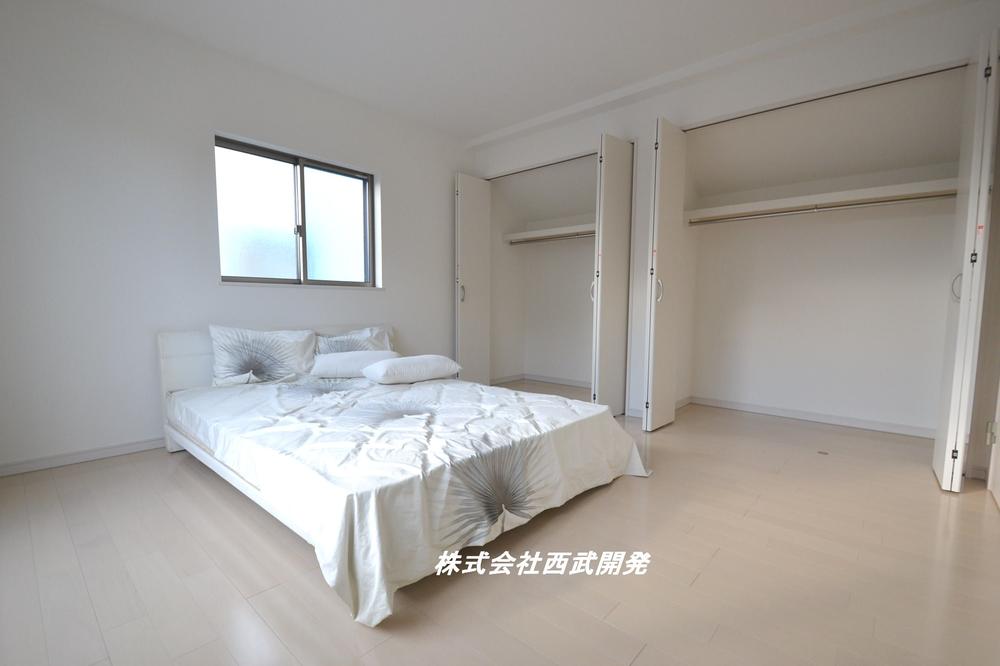 Non-living room. (3 Building) Western-style