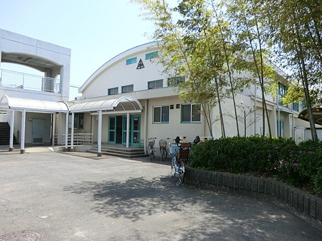 Primary school. Kodaira stand Xiaoping 763m until the tenth elementary school