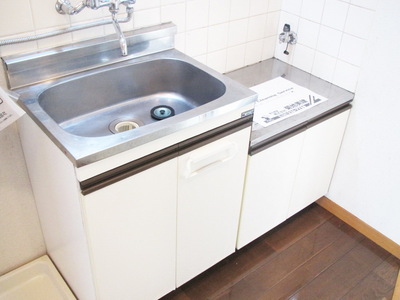 Kitchen. ☆ Two-burner stove installation Allowed Kitchen ☆