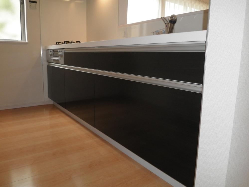 Kitchen. Indoor (10 May 2013) Shooting