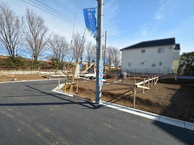 Local appearance photo. Field landscape (December 2013 shooting)