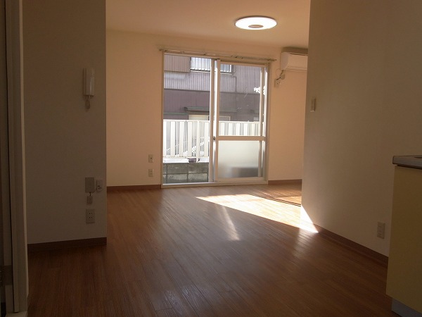 Living and room