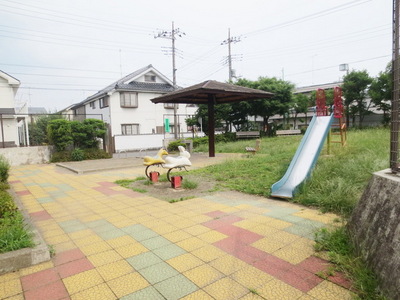 Other. 10m Property to the periphery (other)