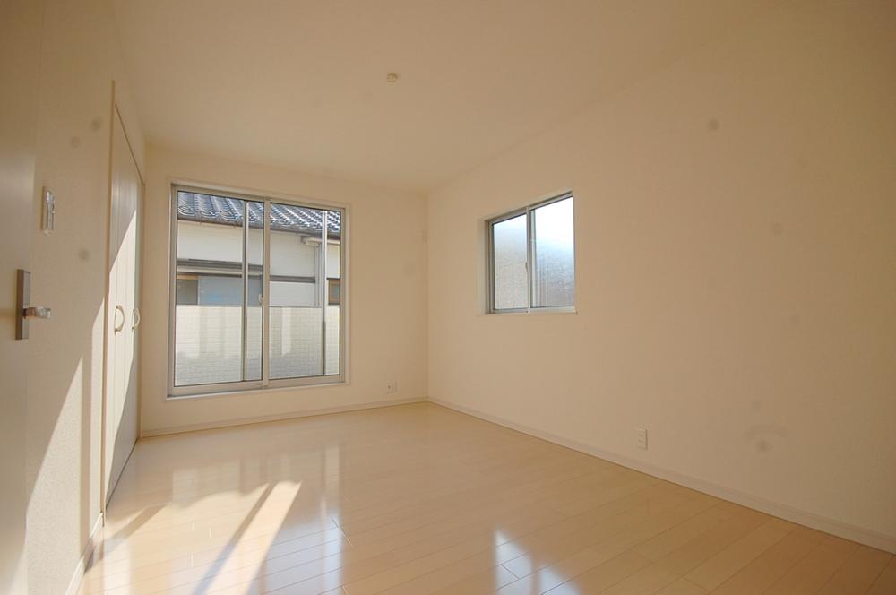 Non-living room. Building 2