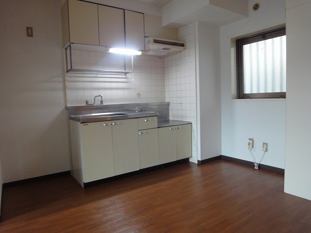 Kitchen. Kitchen