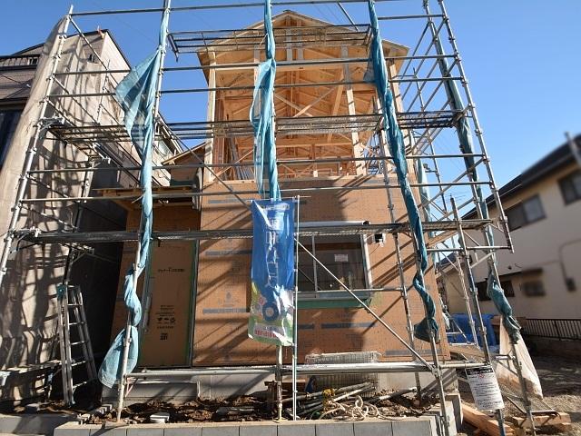 Local appearance photo. Kodaira Suzukicho 1-chome local photo 1 Building 2013 / 11 / 29 shooting