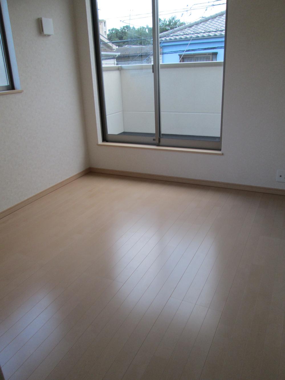 Non-living room. 2 Kaiyoshitsu