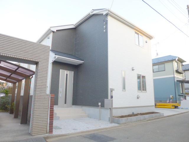 Local appearance photo. 1 Building appearance of