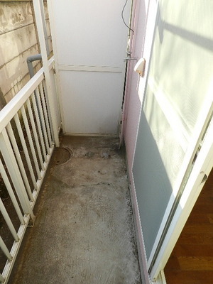 Balcony. Veranda Laundry Area