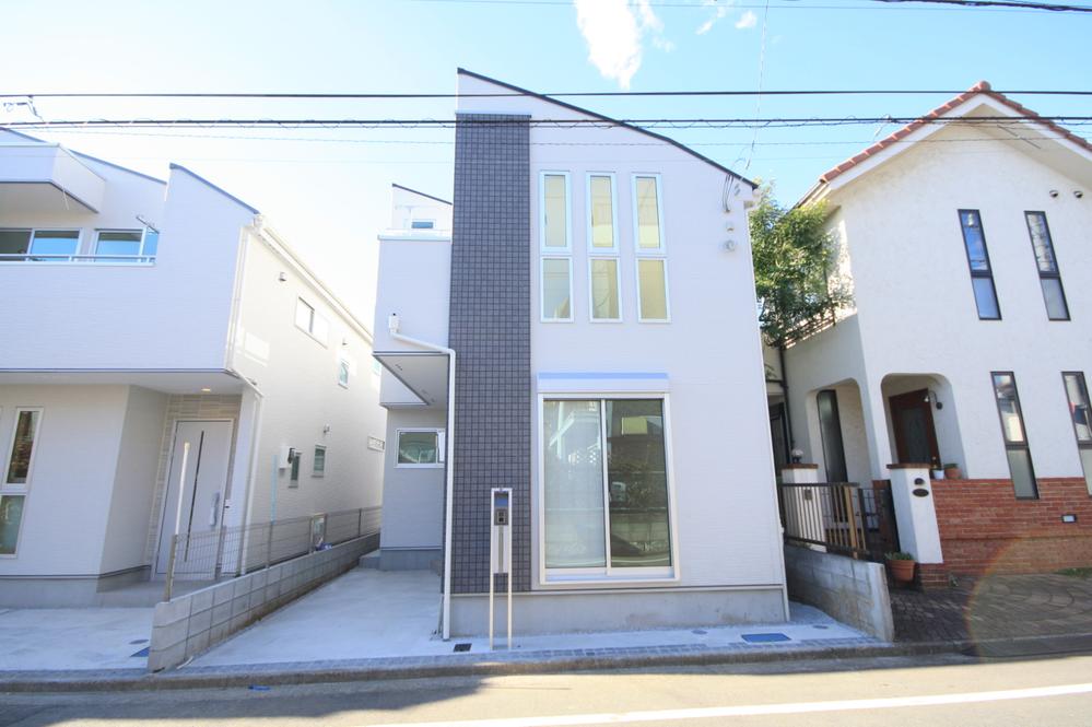 Local appearance photo. Local Photos