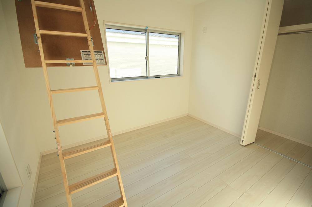 Receipt. Local Photos