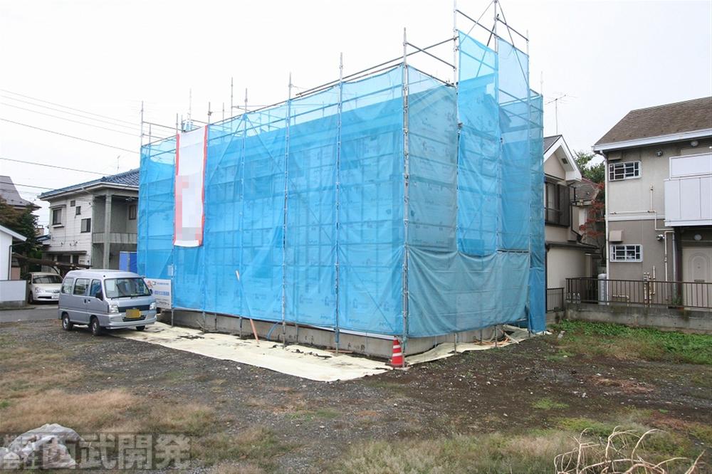 Local appearance photo. Local (10 May 2013) Shooting D Building