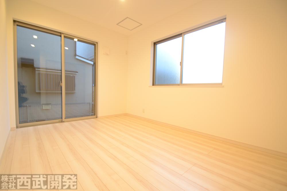 Non-living room. D Building