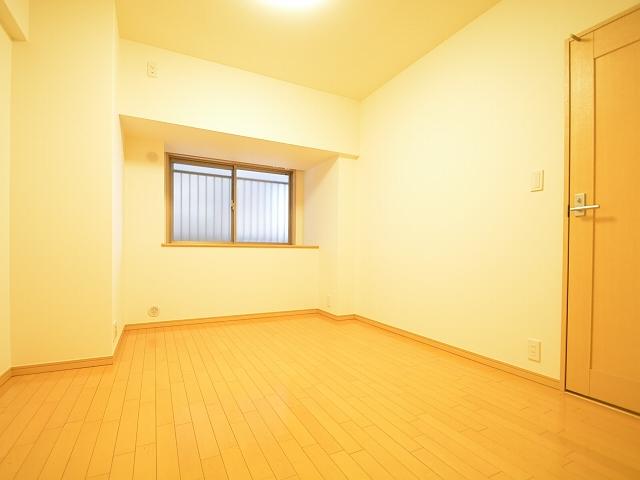 Local appearance photo. Melody Heim Hitotsubashigakuen Western-style