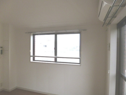 Other room space. Is the northeast corner room.