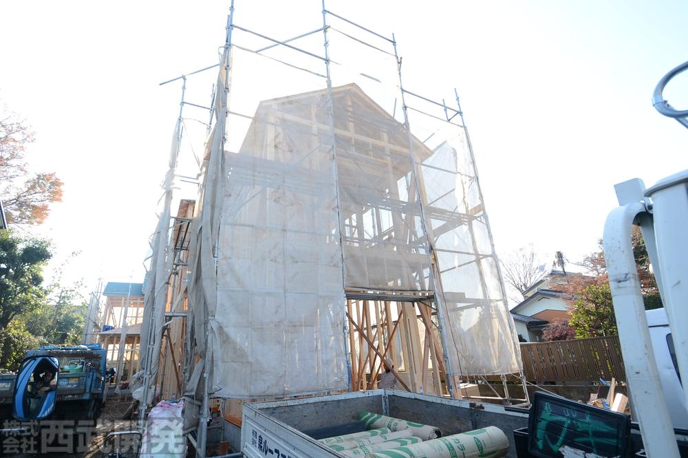 Local appearance photo. Local (12 May 2013) Shooting 1 Building