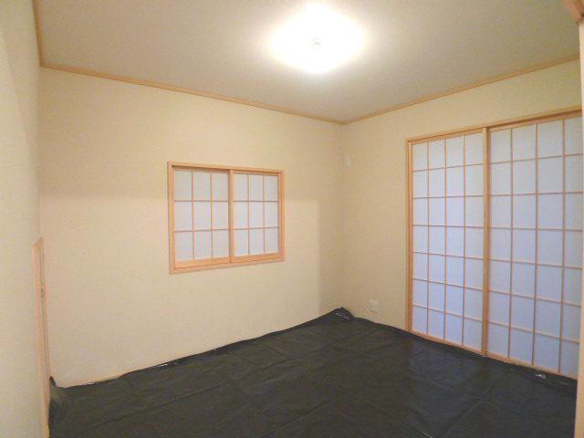 Non-living room. Japanese-style room (1 Building)