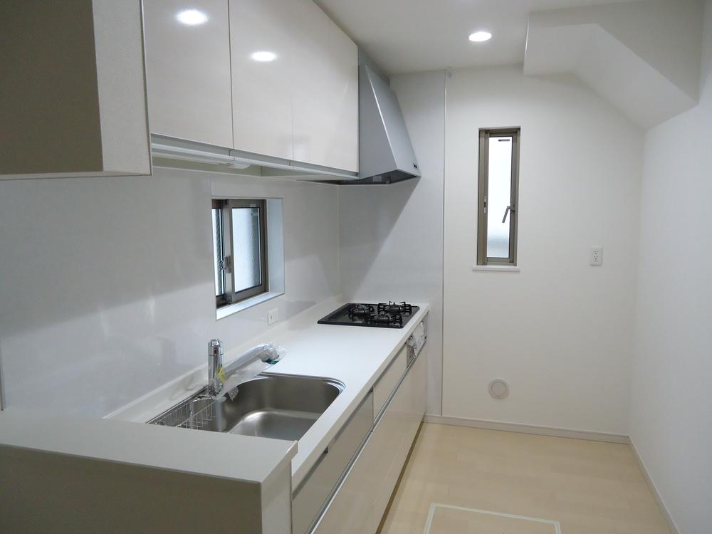 Kitchen. Simple and stylish, System kitchen