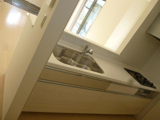 Same specifications photos (Other introspection). Ahead is an image of the finished kitchen.