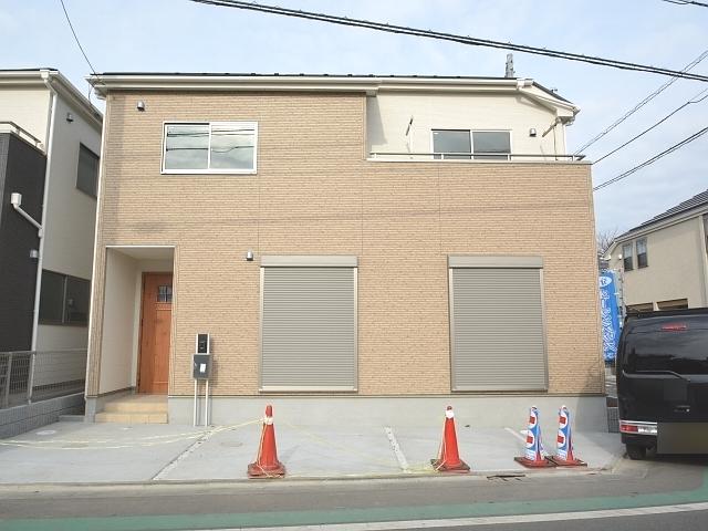 Local appearance photo. 2-2 Building appearance