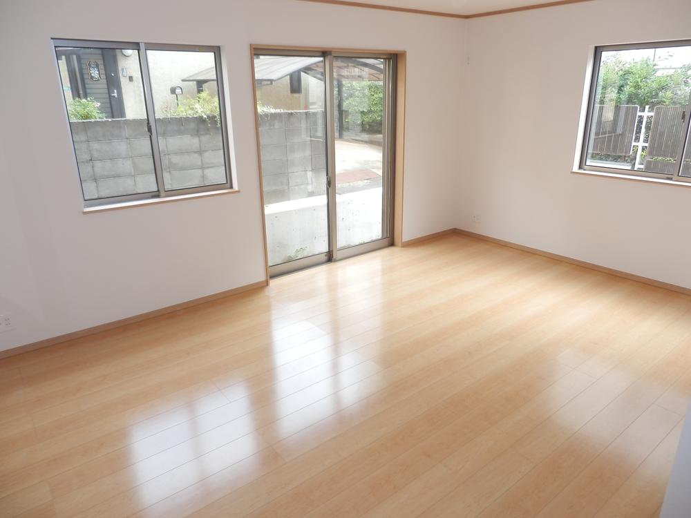 Kitchen. (All Building) same specification