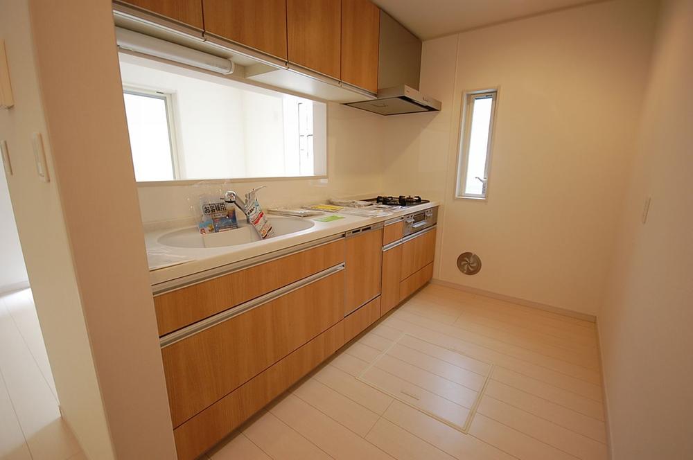 Same specifications photo (kitchen). Example of construction