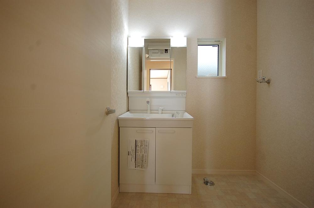 Same specifications photos (Other introspection). Example of construction