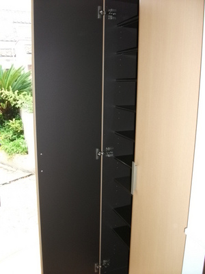Entrance. ☆ Shoe box ☆