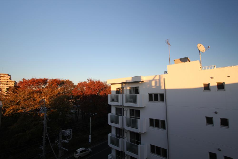 View photos from the dwelling unit