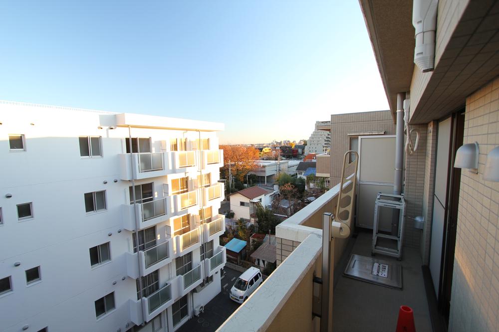 View photos from the dwelling unit