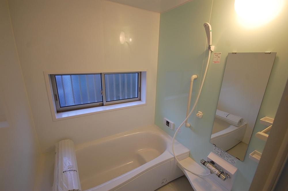 Bathroom. Building C Indoor (12 May 2013) Shooting