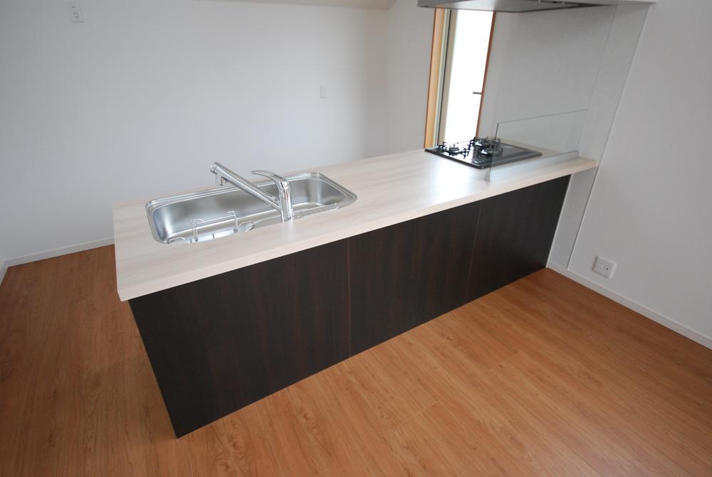 Kitchen. 2013 November shooting