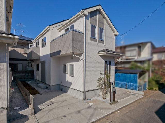 Local appearance photo. 1 Building Finished already