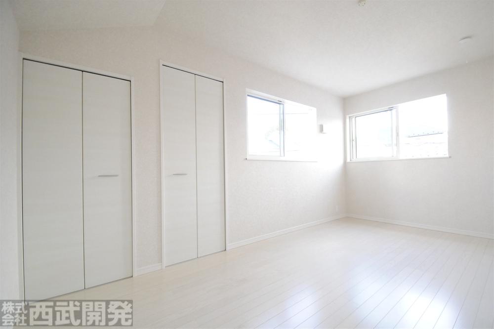 Non-living room. Western-style 7.5 Pledge Closet × with 2 To