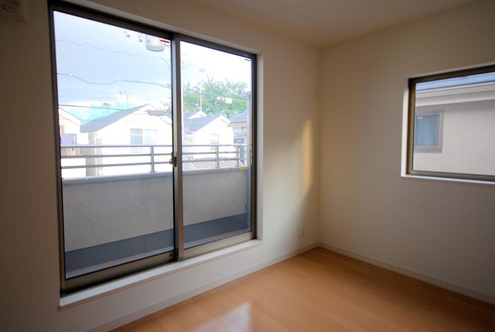 Same specifications photos (Other introspection). Seller enforcement example