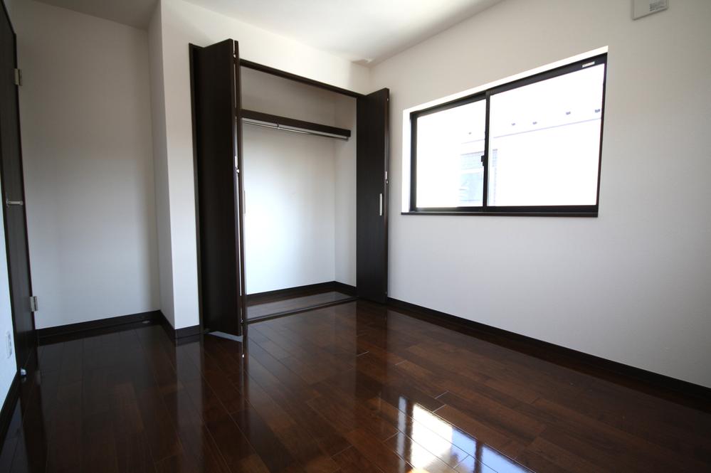 Same specifications photos (Other introspection). Seller enforcement example