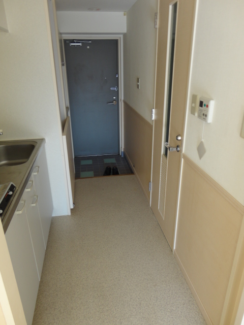 Other room space. Heating and cooling air conditioning also takes effect firmly!