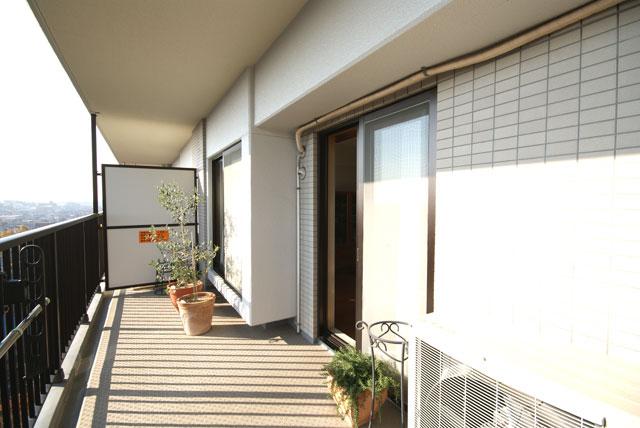 Balcony. Local (12 May 2013) Shooting