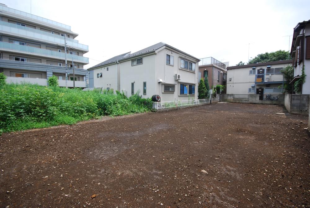 Local land photo. Local (10 May 2013) Shooting