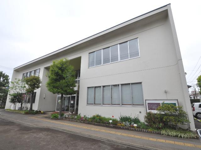 library. 800m to Central Library Josuiminami Branch