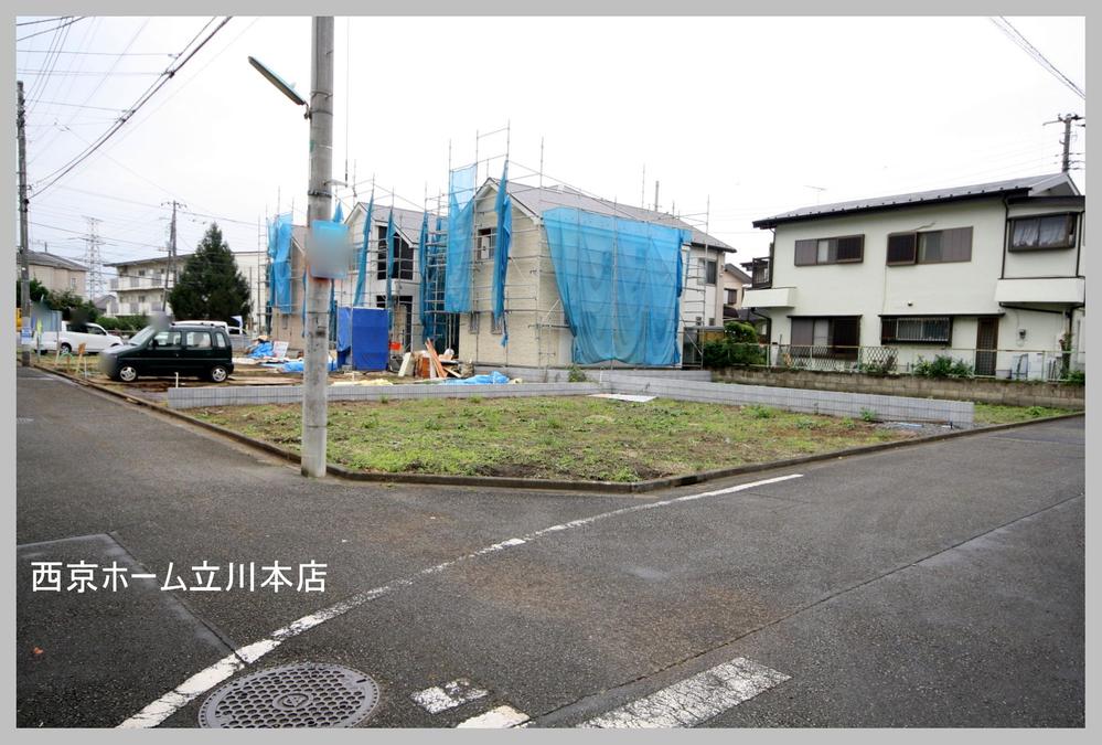 Local photos, including front road. Local (10 May 2013) Shooting 2 compartment