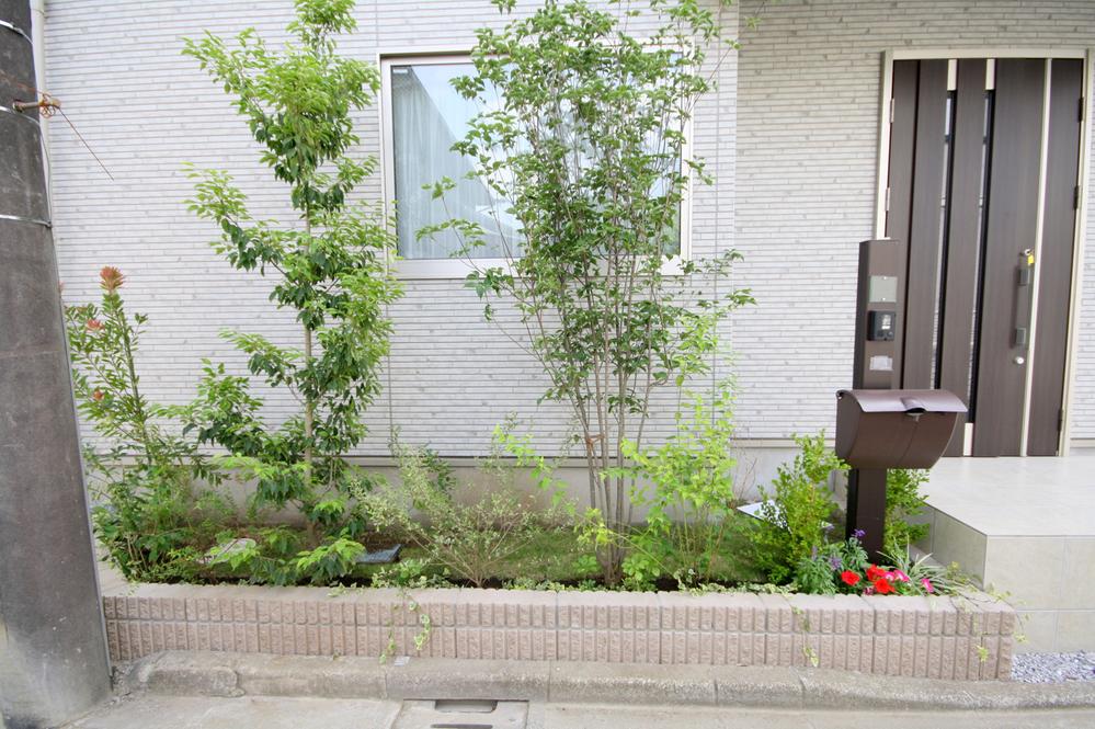 Same specifications photos (appearance). Example of construction