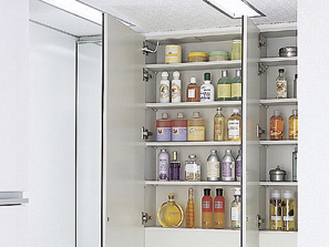 Bathing-wash room.  [Three-sided mirror with vanity (with anti-fogging function)] The counter top of the bowl integrated adopted the artificial marble, Easy to clean. Also, On the back side of the three-sided mirror equipped with storage space.