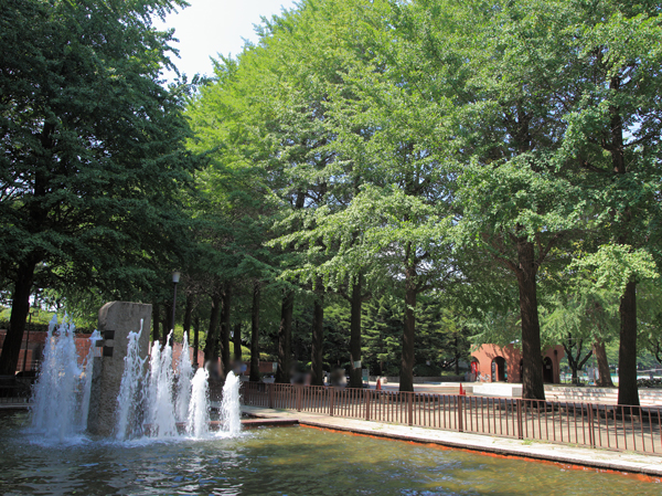 Surrounding environment. Kodaira Central Park (about 1400m ・ 18-minute walk)