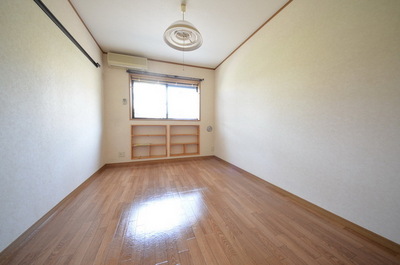 Living and room. ☆ Free to arrange space ☆